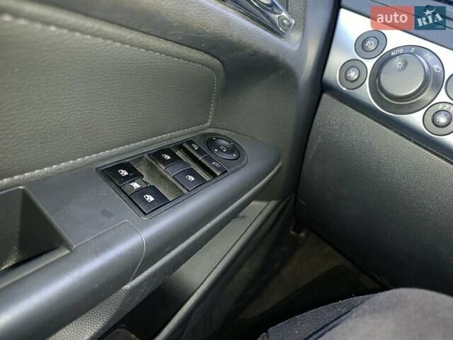 Синий Опель Астра, объемом двигателя 1.8 л и пробегом 260 тыс. км за 6700 $, фото 46 на Automoto.ua