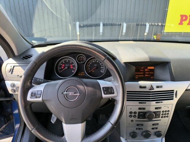 Синий Опель Астра, объемом двигателя 1.4 л и пробегом 229 тыс. км за 4900 $, фото 6 на Automoto.ua