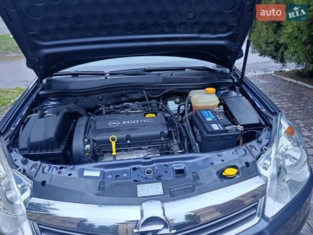 Синий Опель Астра, объемом двигателя 1.8 л и пробегом 260 тыс. км за 6700 $, фото 53 на Automoto.ua