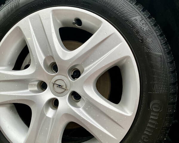 Синий Опель Астра, объемом двигателя 1.8 л и пробегом 194 тыс. км за 6900 $, фото 16 на Automoto.ua