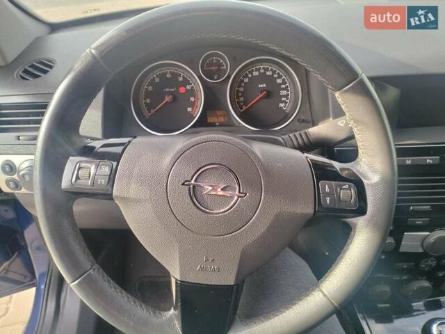 Синій Опель Астра, об'ємом двигуна 1.8 л та пробігом 224 тис. км за 6500 $, фото 9 на Automoto.ua