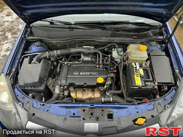 Синий Опель Астра, объемом двигателя 1.4 л и пробегом 205 тыс. км за 4500 $, фото 3 на Automoto.ua