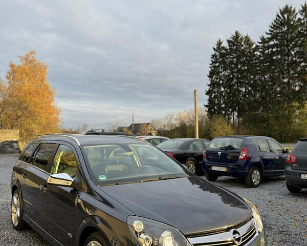 Опель Астра 2009 в Луцке на Automoto.ua Синий Опель Астра, объемом двигателя 1.8 л и пробегом 191 тыс. км за 6799 $, фото 50 на Automoto.ua