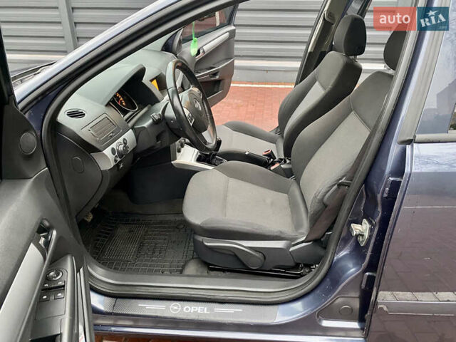 Синий Опель Астра, объемом двигателя 1.8 л и пробегом 194 тыс. км за 6900 $, фото 38 на Automoto.ua