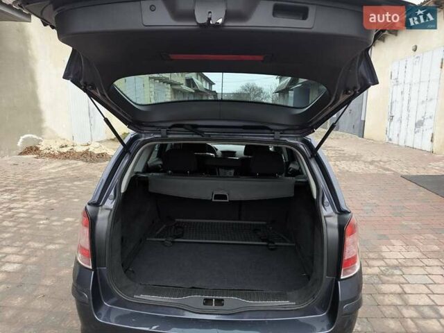 Синий Опель Астра, объемом двигателя 1.6 л и пробегом 233 тыс. км за 5300 $, фото 19 на Automoto.ua