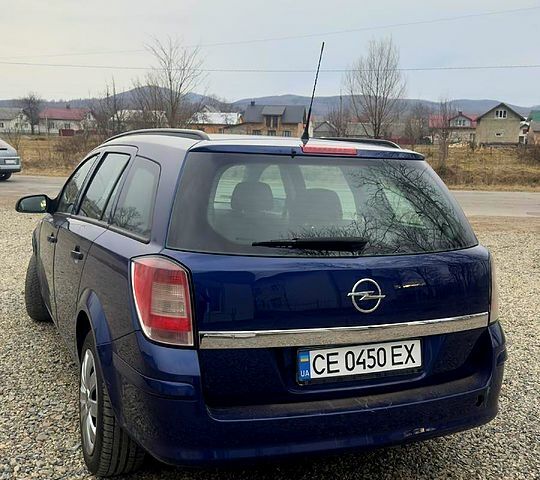 Синий Опель Астра, объемом двигателя 1.7 л и пробегом 241 тыс. км за 4200 $, фото 9 на Automoto.ua
