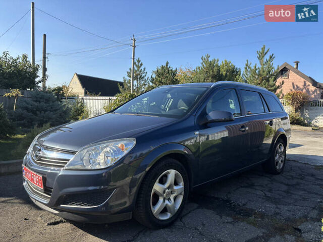 Синий Опель Астра, объемом двигателя 1.8 л и пробегом 209 тыс. км за 5800 $, фото 1 на Automoto.ua