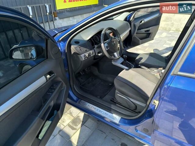 Опель Астра 2009 в Шепетовке на Automoto.ua Синий Опель Астра, объемом двигателя 1.4 л и пробегом 229 тыс. км за 4999 $, фото 11 на Automoto.ua