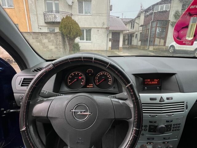 Синий Опель Астра, объемом двигателя 1.4 л и пробегом 205 тыс. км за 4500 $, фото 10 на Automoto.ua