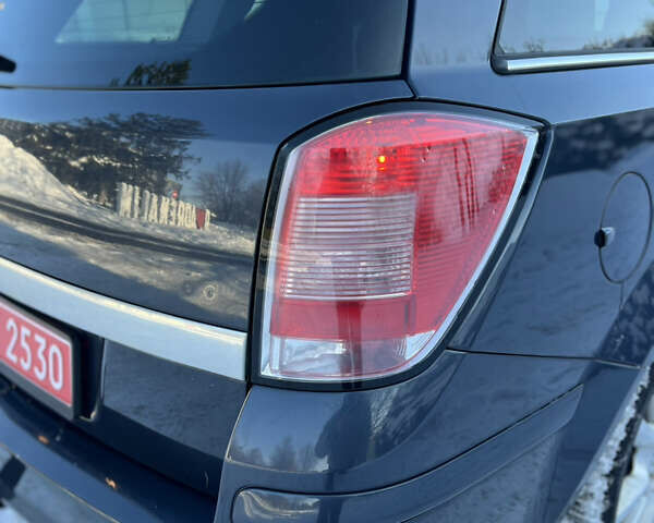 Синий Опель Астра, объемом двигателя 1.6 л и пробегом 229 тыс. км за 5900 $, фото 23 на Automoto.ua