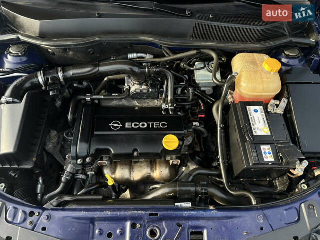 Синий Опель Астра, объемом двигателя 1.4 л и пробегом 239 тыс. км за 5700 $, фото 48 на Automoto.ua