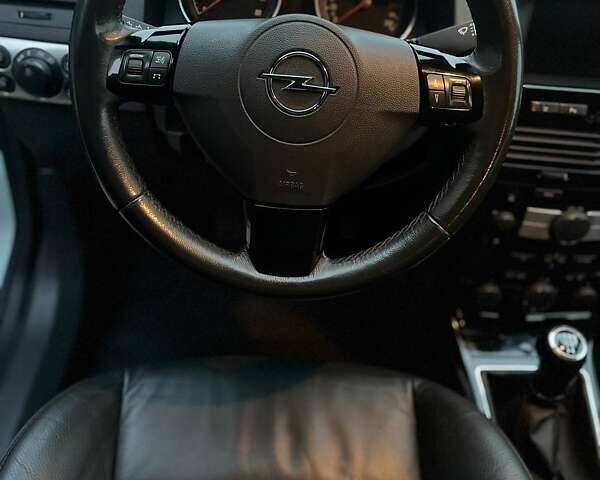 Синій Опель Астра, об'ємом двигуна 1.6 л та пробігом 197 тис. км за 6400 $, фото 13 на Automoto.ua