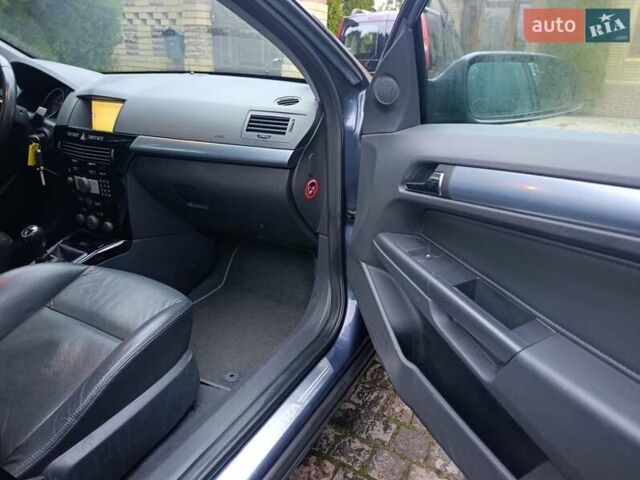 Синій Опель Астра, об'ємом двигуна 1.8 л та пробігом 260 тис. км за 6500 $, фото 31 на Automoto.ua