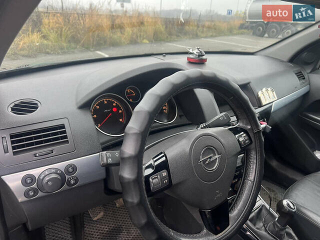 Синій Опель Астра, об'ємом двигуна 1.69 л та пробігом 290 тис. км за 5800 $, фото 15 на Automoto.ua