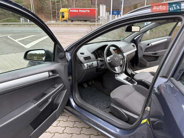 Синий Опель Астра, объемом двигателя 1.6 л и пробегом 284 тыс. км за 5250 $, фото 13 на Automoto.ua