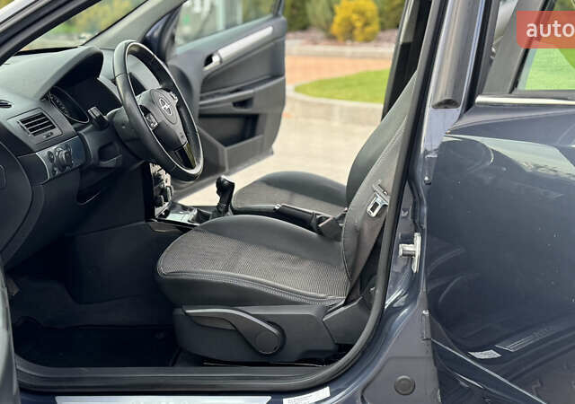 Синій Опель Астра, об'ємом двигуна 1.6 л та пробігом 182 тис. км за 6400 $, фото 19 на Automoto.ua