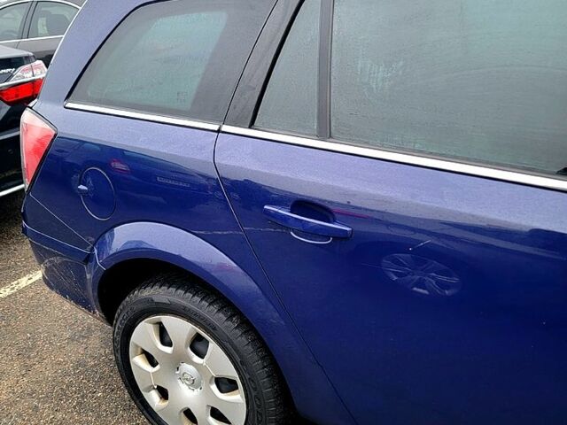 Опель Астра 2010 у Харкові на Automoto.ua Синій Опель Астра, об'ємом двигуна 17 л та пробігом 265 тис. км за 6150 $, фото 8 на Automoto.ua