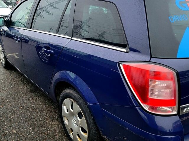 Опель Астра 2010 у Харкові на Automoto.ua Синій Опель Астра, об'ємом двигуна 17 л та пробігом 265 тис. км за 6150 $, фото 6 на Automoto.ua