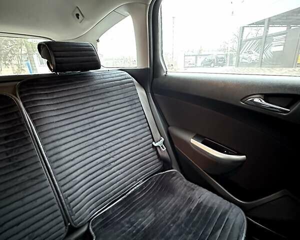 Синій Опель Астра, об'ємом двигуна 1.7 л та пробігом 253 тис. км за 7200 $, фото 22 на Automoto.ua