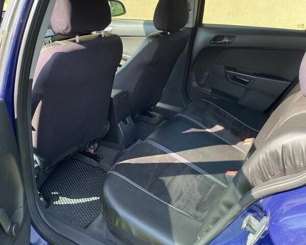Синій Опель Астра, об'ємом двигуна 1.36 л та пробігом 227 тис. км за 5200 $, фото 7 на Automoto.ua