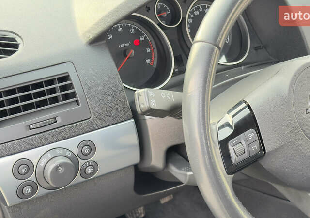 Синій Опель Астра, об'ємом двигуна 1.6 л та пробігом 182 тис. км за 6400 $, фото 24 на Automoto.ua