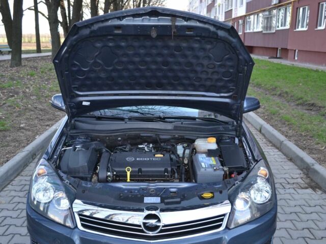 Синий Опель Астра, объемом двигателя 1.6 л и пробегом 131 тыс. км за 6750 $, фото 15 на Automoto.ua