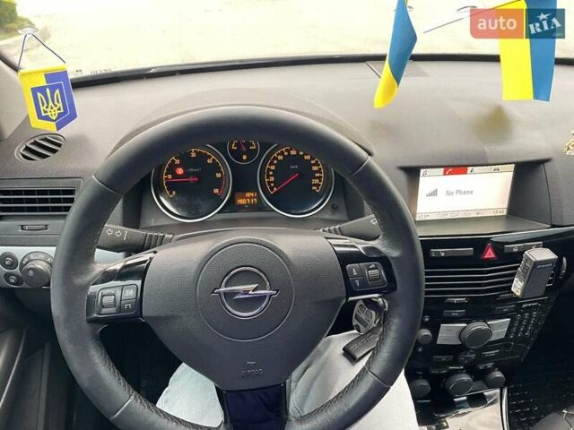 Опель Астра 2010 в Дунаевцах на Automoto.ua Синий Опель Астра, объемом двигателя 1.7 л и пробегом 190 тыс. км за 6500 $, фото 13 на Automoto.ua