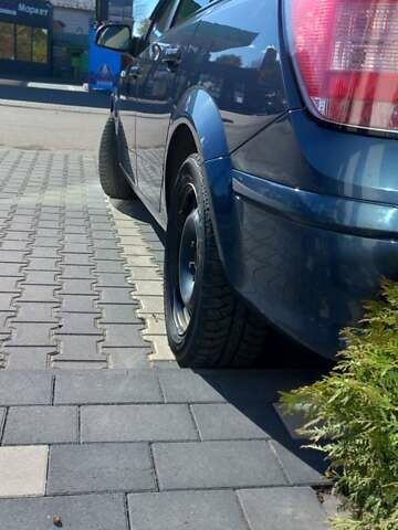 Синий Опель Астра, объемом двигателя 1.36 л и пробегом 214 тыс. км за 5900 $, фото 7 на Automoto.ua