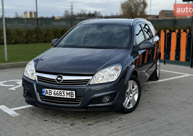 Синій Опель Астра, об'ємом двигуна 1.6 л та пробігом 182 тис. км за 6400 $, фото 1 на Automoto.ua
