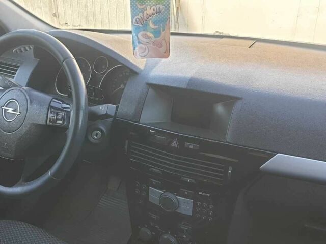 Синій Опель Астра, об'ємом двигуна 1.3 л та пробігом 308 тис. км за 4800 $, фото 13 на Automoto.ua