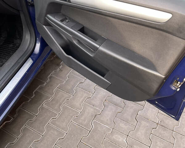 Синий Опель Астра, объемом двигателя 1.69 л и пробегом 328 тыс. км за 4500 $, фото 11 на Automoto.ua