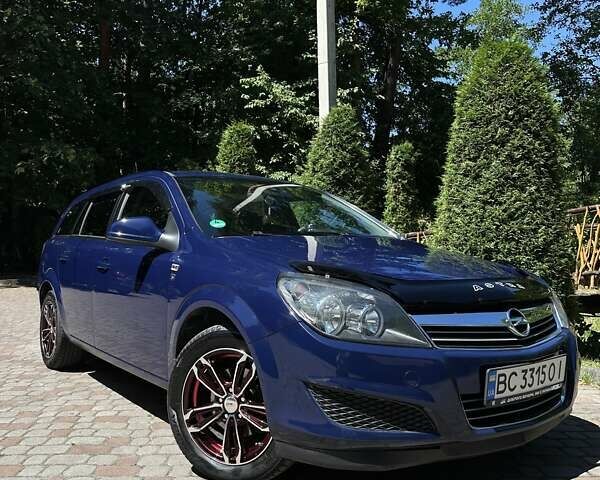 Синий Опель Астра, объемом двигателя 1.69 л и пробегом 270 тыс. км за 7200 $, фото 5 на Automoto.ua