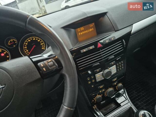 Синій Опель Астра, об'ємом двигуна 1.6 л та пробігом 208 тис. км за 5650 $, фото 47 на Automoto.ua