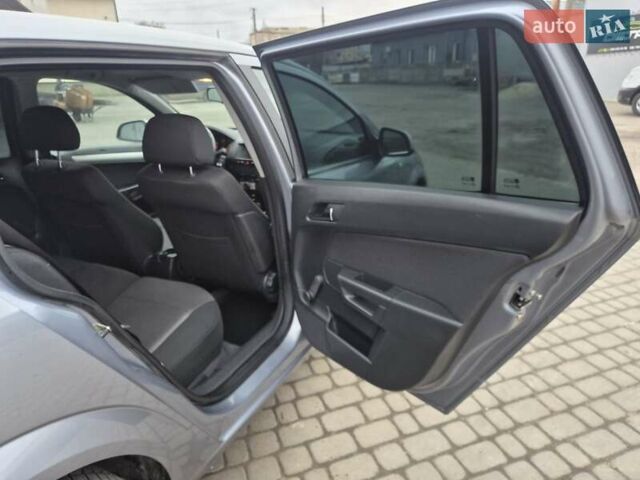 Синій Опель Астра, об'ємом двигуна 1.6 л та пробігом 208 тис. км за 5650 $, фото 65 на Automoto.ua