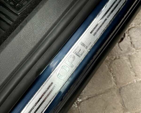 Синій Опель Астра, об'ємом двигуна 1.7 л та пробігом 253 тис. км за 7200 $, фото 14 на Automoto.ua