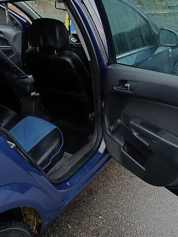 Синій Опель Астра, об'ємом двигуна 1.6 л та пробігом 355 тис. км за 5900 $, фото 8 на Automoto.ua