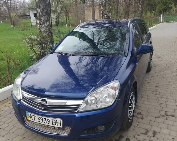 Опель Астра 2010 в Косове на Automoto.ua Синий Опель Астра, объемом двигателя 1.3 л и пробегом 200 тыс. км за 5400 $, фото 4 на Automoto.ua