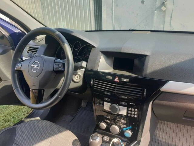 Синій Опель Астра, об'ємом двигуна 1.3 л та пробігом 308 тис. км за 4800 $, фото 7 на Automoto.ua