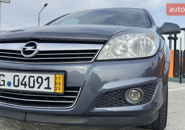 Синій Опель Астра, об'ємом двигуна 1.6 л та пробігом 182 тис. км за 6400 $, фото 15 на Automoto.ua