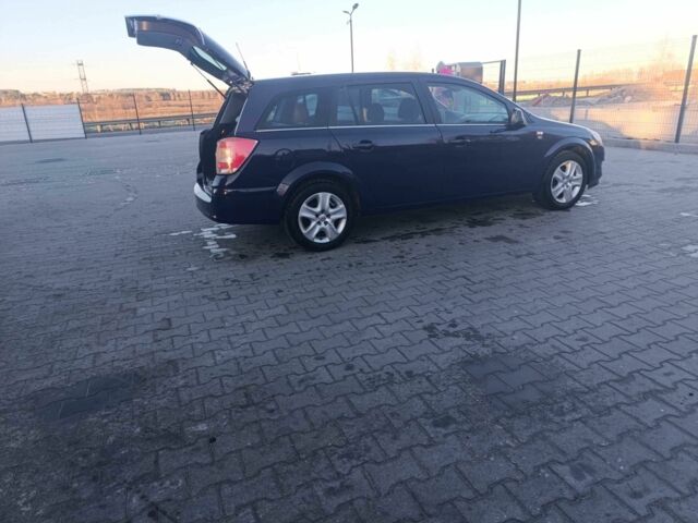 Синій Опель Астра, об'ємом двигуна 1.3 л та пробігом 308 тис. км за 4800 $, фото 3 на Automoto.ua