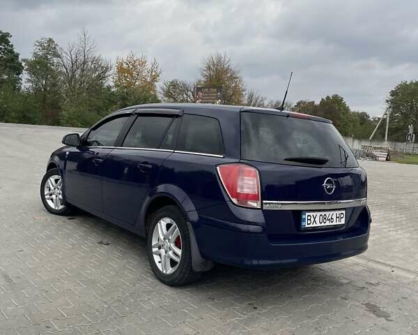 Опель Астра 2010 в Дунаевцах на Automoto.ua Синий Опель Астра, объемом двигателя 1.7 л и пробегом 190 тыс. км за 6500 $, фото 5 на Automoto.ua