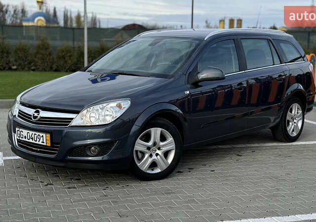 Синій Опель Астра, об'ємом двигуна 1.6 л та пробігом 182 тис. км за 6400 $, фото 4 на Automoto.ua