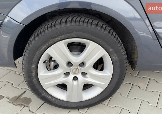 Синій Опель Астра, об'ємом двигуна 1.6 л та пробігом 182 тис. км за 6400 $, фото 42 на Automoto.ua