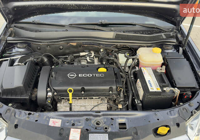 Синій Опель Астра, об'ємом двигуна 1.6 л та пробігом 182 тис. км за 6400 $, фото 18 на Automoto.ua