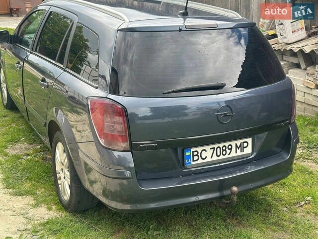 Синий Опель Астра, объемом двигателя 1.69 л и пробегом 280 тыс. км за 5500 $, фото 2 на Automoto.ua