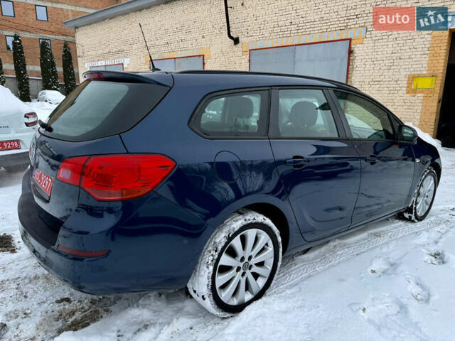 Синій Опель Астра, об'ємом двигуна 1.4 л та пробігом 218 тис. км за 5999 $, фото 5 на Automoto.ua