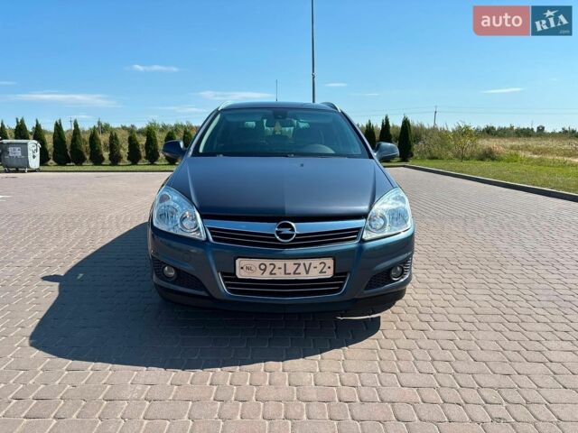 Синій Опель Астра, об'ємом двигуна 1.6 л та пробігом 257 тис. км за 5700 $, фото 3 на Automoto.ua