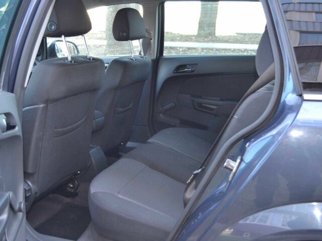 Синий Опель Астра, объемом двигателя 1.6 л и пробегом 131 тыс. км за 6750 $, фото 11 на Automoto.ua