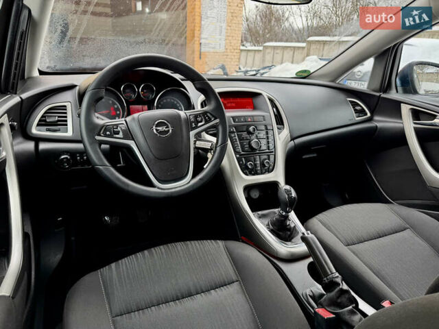 Синій Опель Астра, об'ємом двигуна 1.4 л та пробігом 218 тис. км за 5999 $, фото 16 на Automoto.ua