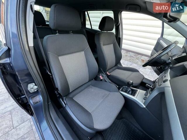 Синий Опель Астра, объемом двигателя 1.6 л и пробегом 183 тыс. км за 5800 $, фото 28 на Automoto.ua
